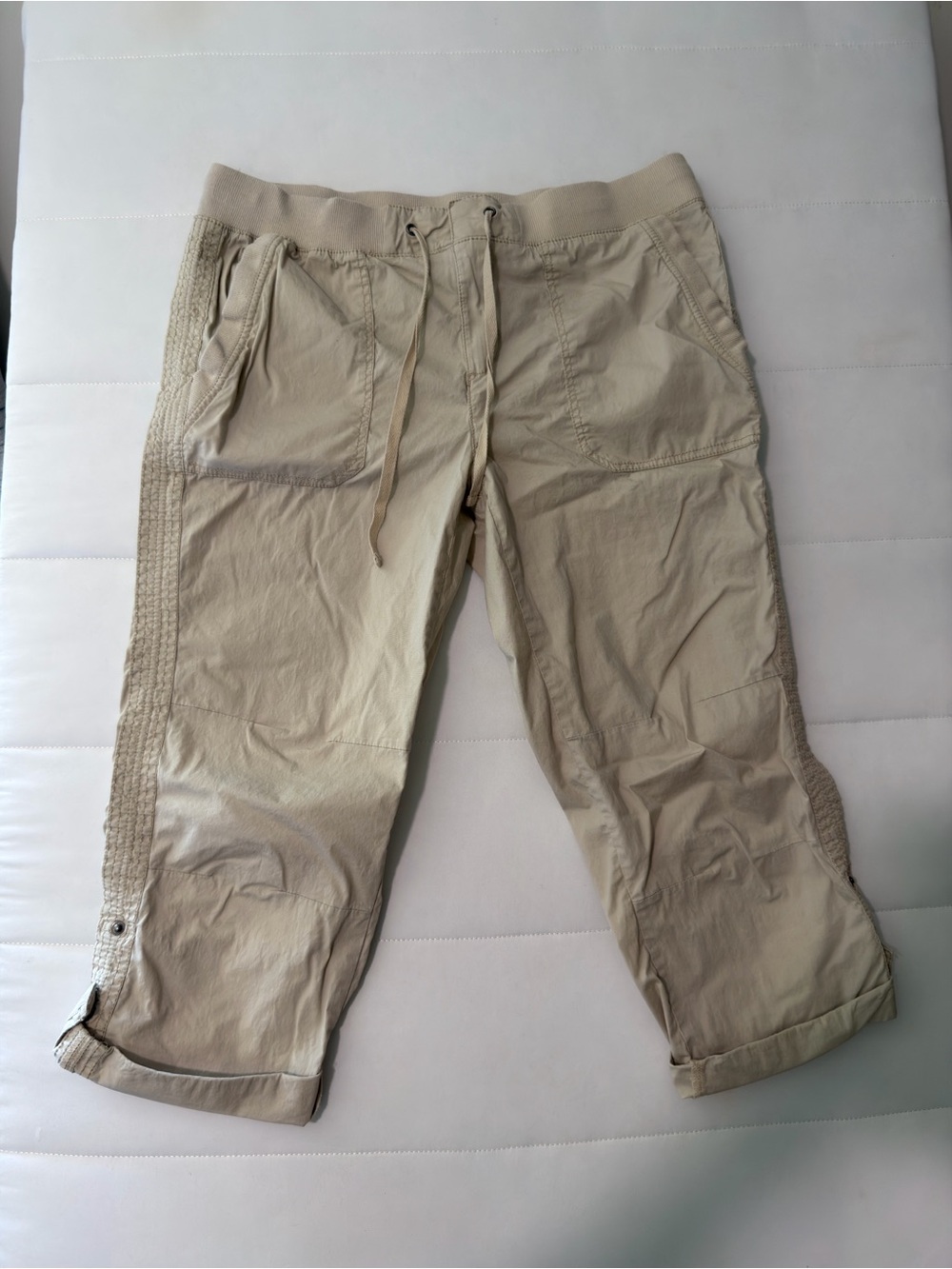 Khakis & Co Beige Cropped StraightLeg Light Hiking Pants Drawstring Pockets sz 8